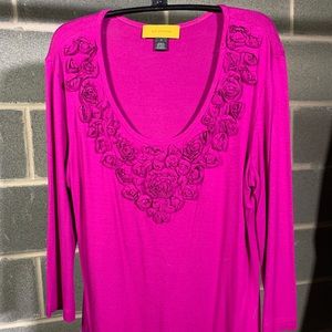 St. John’s pink top